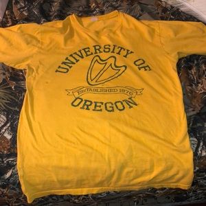 Size medium men’s university of Oregon T-shirt